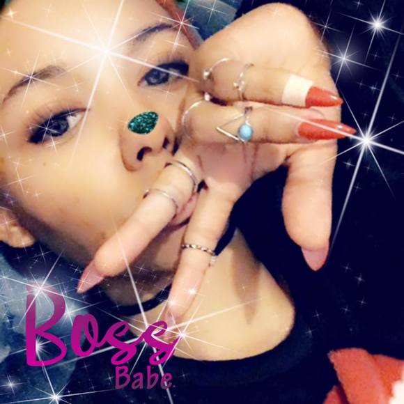 Meet your Posher, Nika - Picture 1 of 1